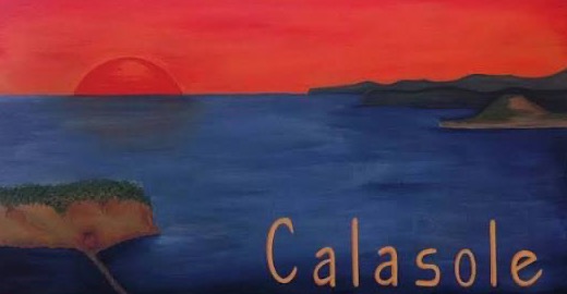 L'insegna dipinta del Calasole: il sole che tramonta sul golfo